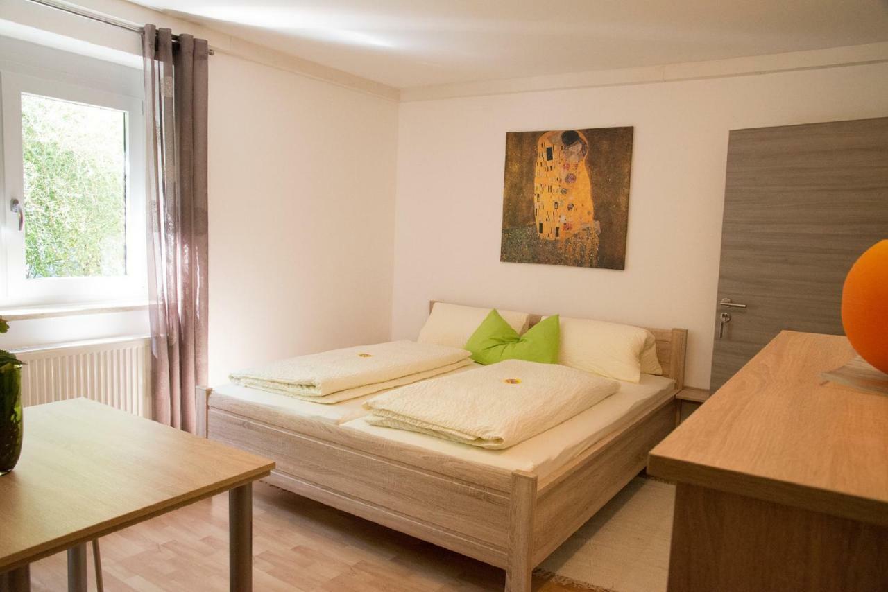 Pension Jederzeit Wallersdorf Exteriér fotografie